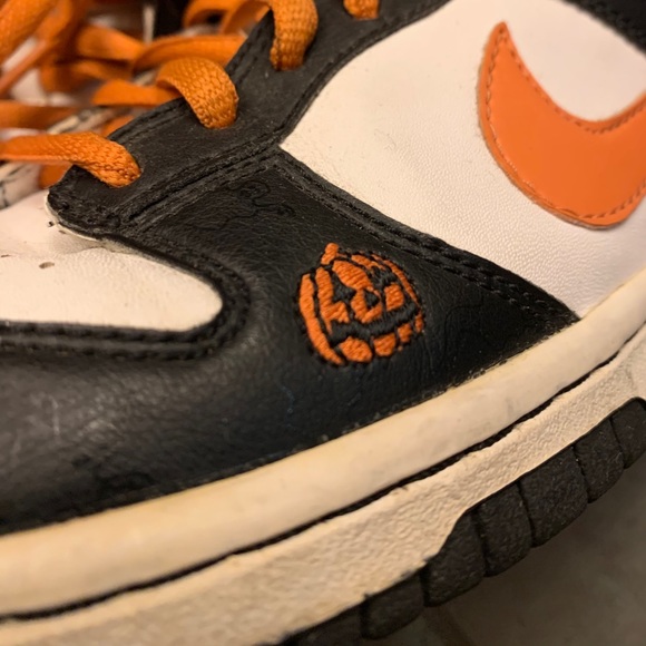 SOLD Nike Dunk Low Halloween Pack youth 4.5 W 6.5 - Picture 8 of 11